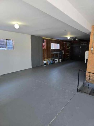 9621 S Kostner Avenue, Oak Lawn, IL 60453