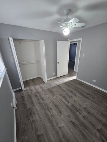 9621 S Kostner Avenue, Oak Lawn, IL 60453