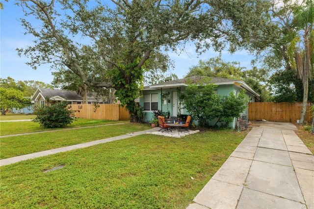 832 20TH AVENUE S 830, St Petersburg, FL 33705
