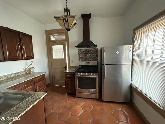 1546 Upson Dr Drive, El Paso, TX 79902