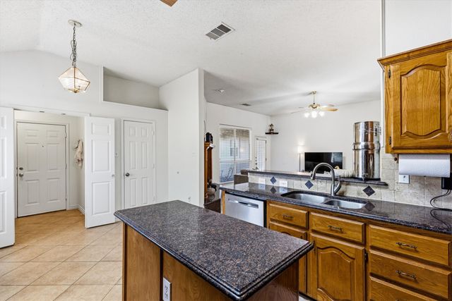 409 Danmire Drive, Murphy, TX 75094