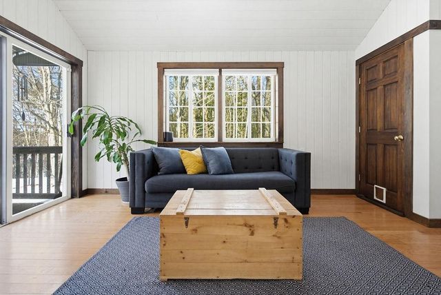 246 Cooper Hill Road, Nottingham, NH 03290