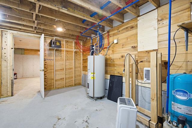 246 Cooper Hill Road, Nottingham, NH 03290