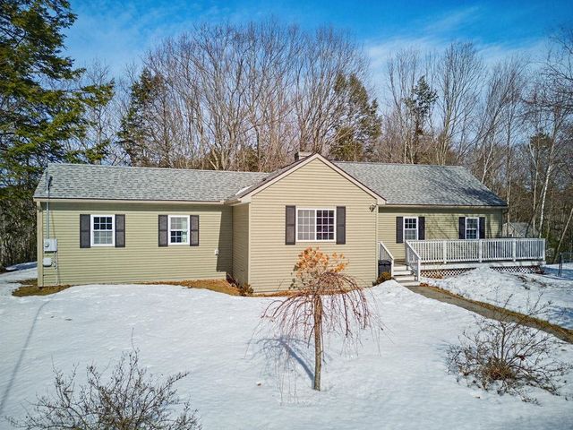 246 Cooper Hill Road, Nottingham, NH 03290