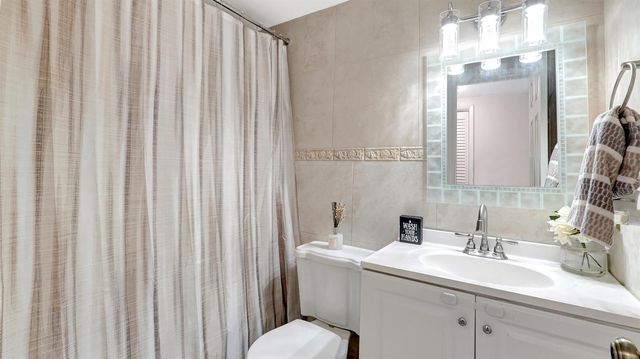 4400 Hillcrest Drive 719c, Hollywood, FL 33021