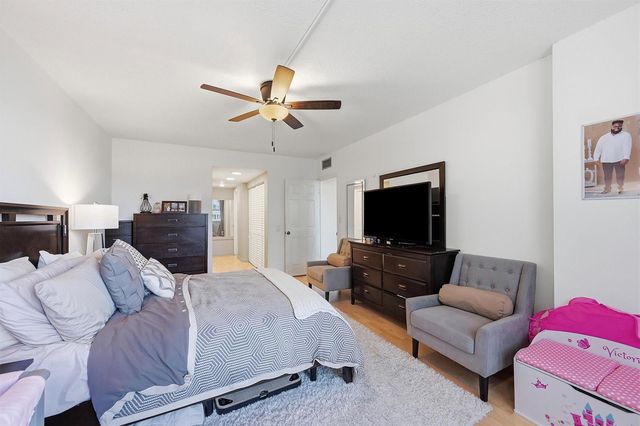 4400 Hillcrest Drive 719c, Hollywood, FL 33021