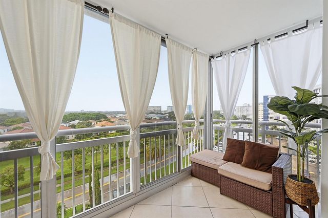 4400 Hillcrest Drive 719c, Hollywood, FL 33021