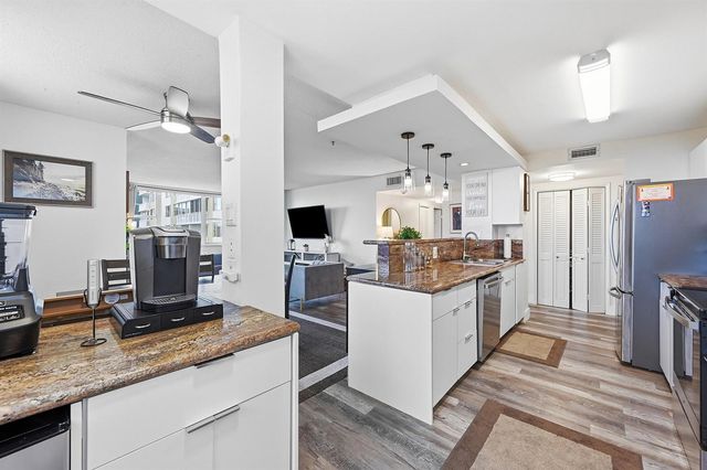 4400 Hillcrest Drive 719c, Hollywood, FL 33021