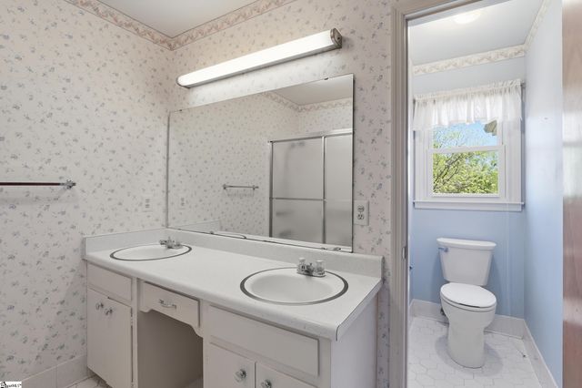 814 Mountain Vew Court, Greer, SC 29651