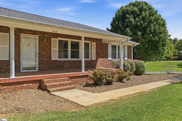 814 Mountain Vew Court, Greer, SC 29651