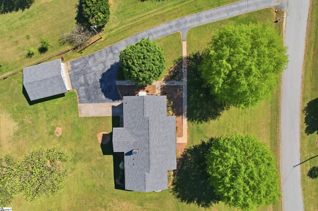 814 Mountain Vew Court, Greer, SC 29651