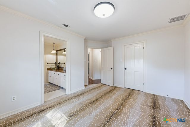 21749 Forest Waters Circle, Garden Ridge, TX 78266