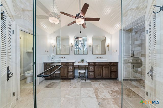 21749 Forest Waters Circle, Garden Ridge, TX 78266