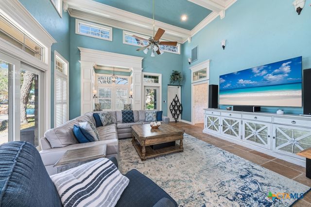 21749 Forest Waters Circle, Garden Ridge, TX 78266