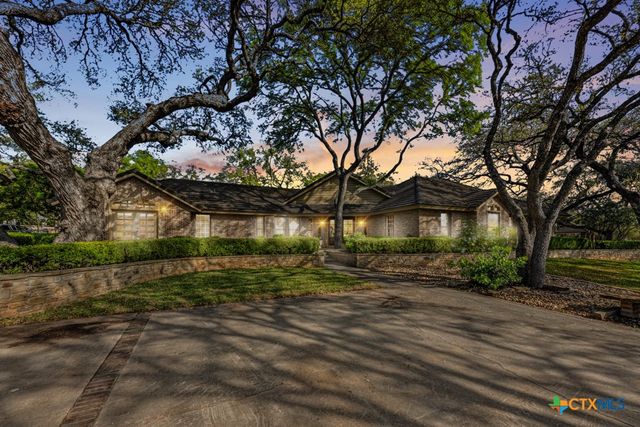 21749 Forest Waters Circle, Garden Ridge, TX 78266