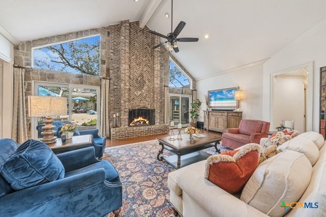 21749 Forest Waters Circle, Garden Ridge, TX 78266