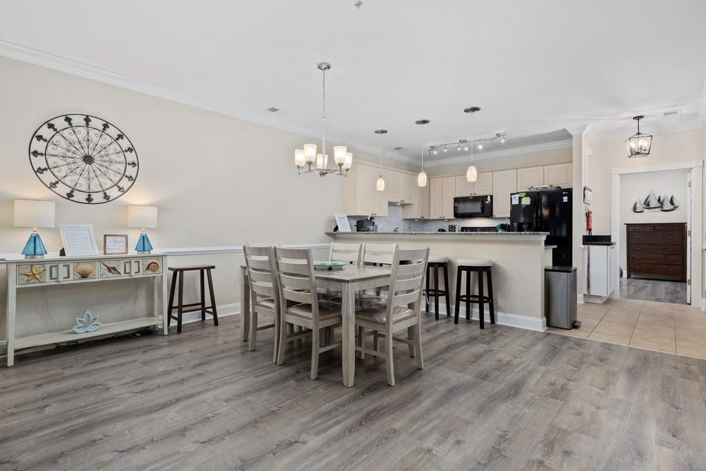 4869 Luster Leaf Cir Apt 104, Myrtle Beach, SC 29577 — photo 4