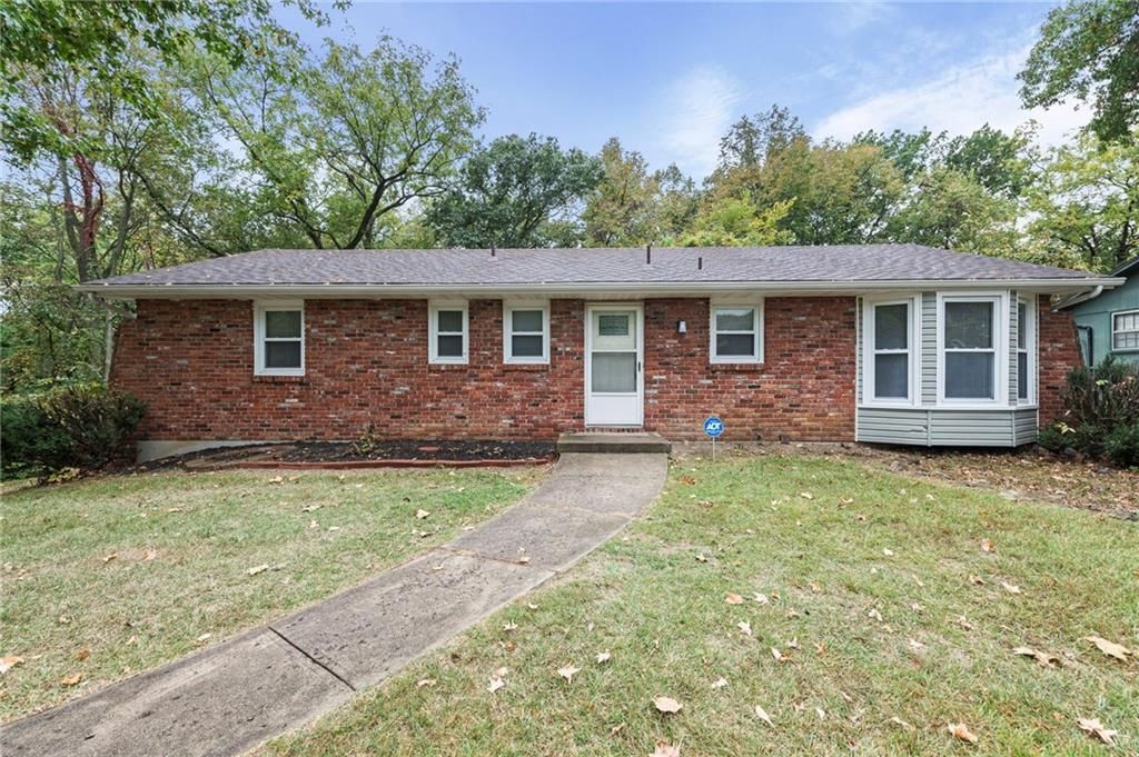7029 Verde Drive, Kansas City, KS 66109