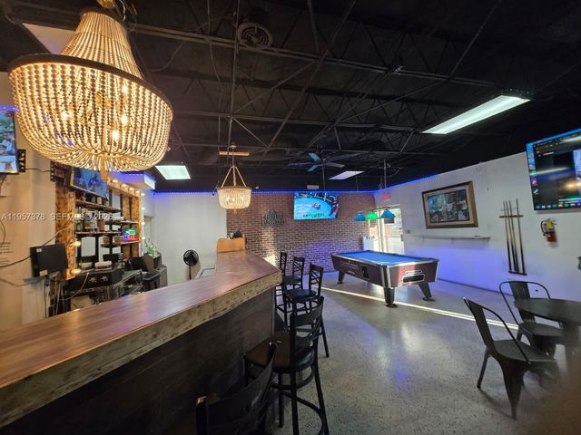 1059 NW 119th St, North Miami, FL 33168