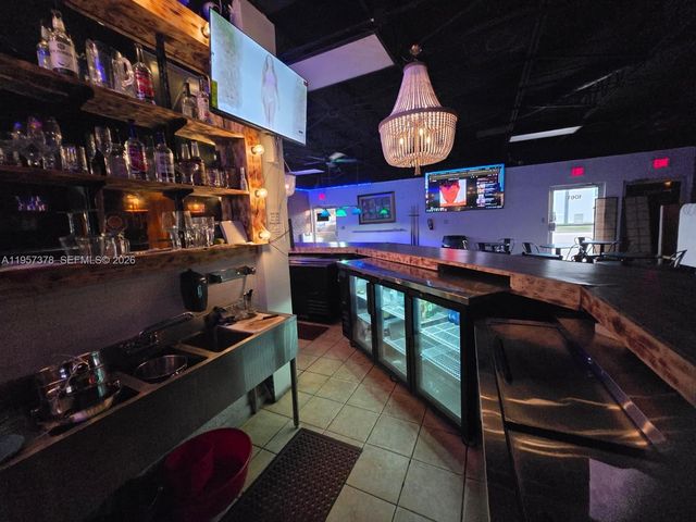 1059 NW 119th St, North Miami, FL 33168