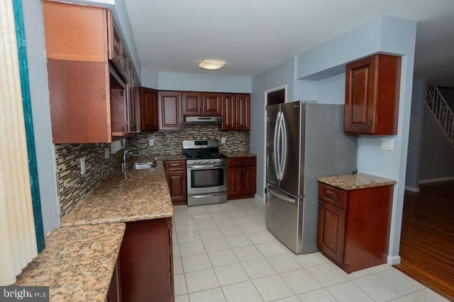 9957 SANDY RD, Philadelphia, PA 19115