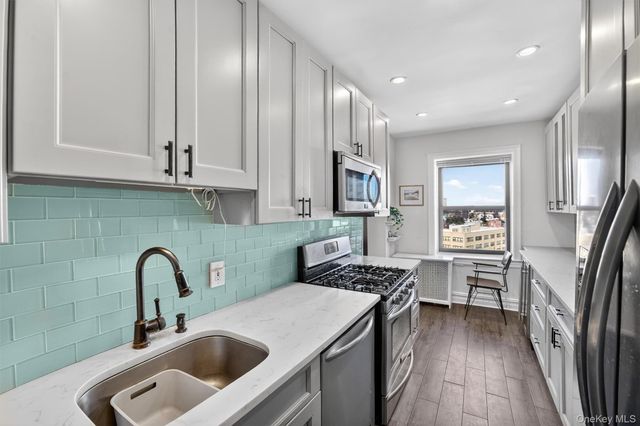 10 Nosband Avenue 6M, White Plains, NY 10605