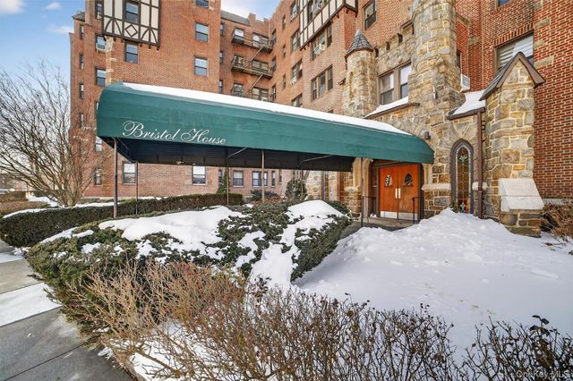 10 Nosband Avenue 6M, White Plains, NY 10605