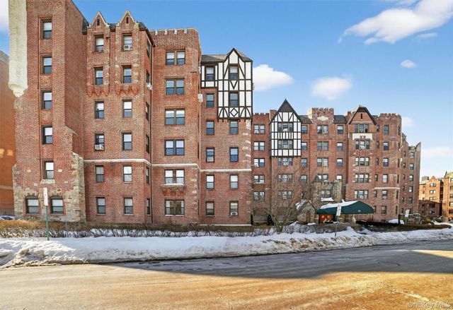 10 Nosband Avenue 6M, White Plains, NY 10605