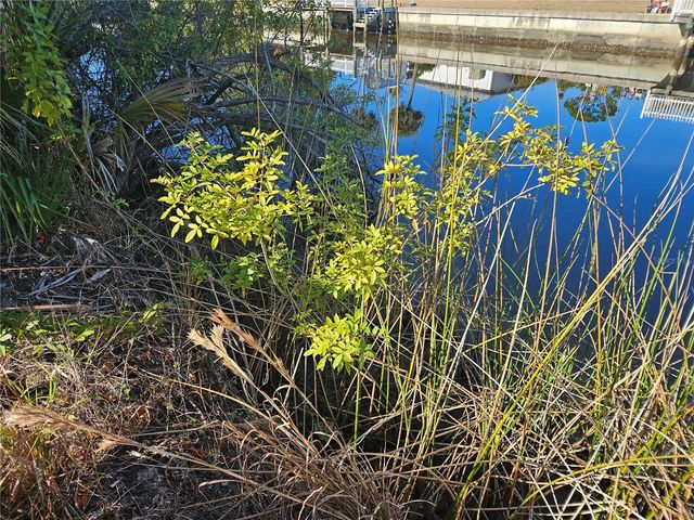 553 HOFFER STREET, Port Charlotte, FL 33953