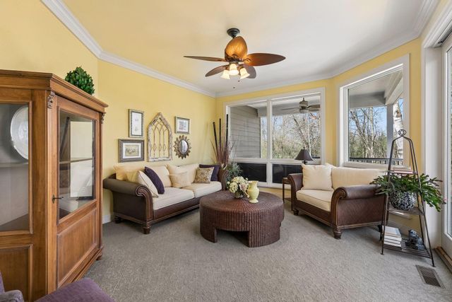 23171 Woodland Ridge Drive, Lakeville, MN 55044