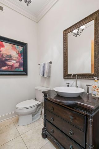 23171 Woodland Ridge Drive, Lakeville, MN 55044