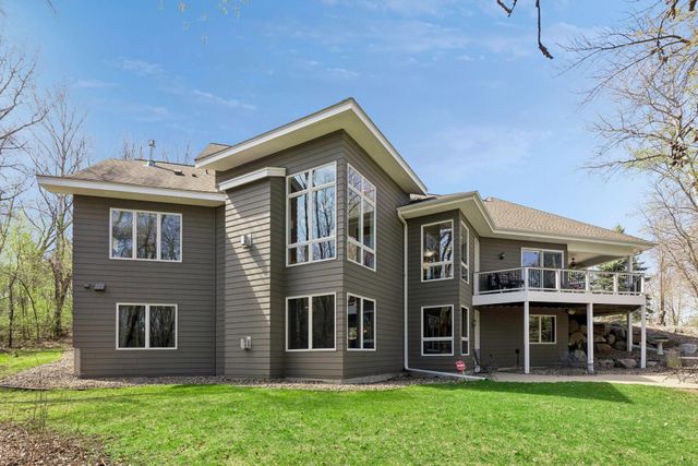 23171 Woodland Ridge Drive, Lakeville, MN 55044