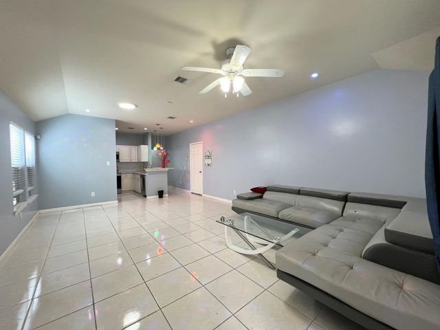 12746 Wisteria Park Drive, Houston, TX 77072