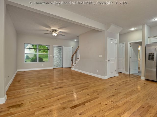 39 Anchors Cove, Charleston, WV 25302