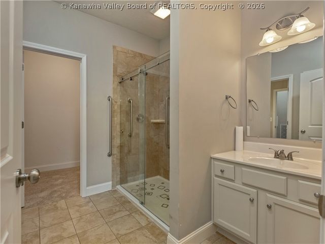 39 Anchors Cove, Charleston, WV 25302