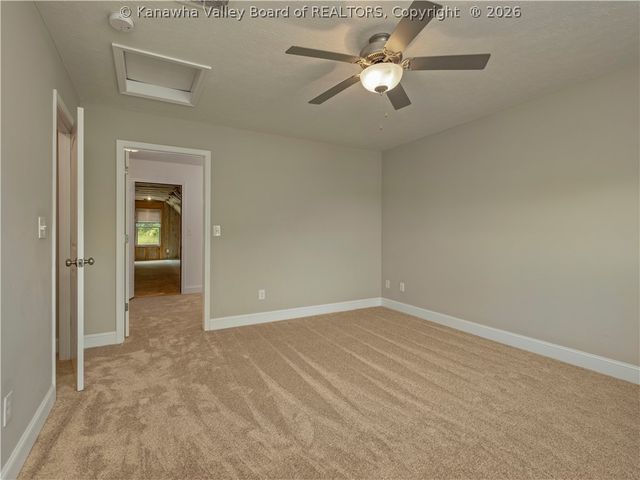 39 Anchors Cove, Charleston, WV 25302