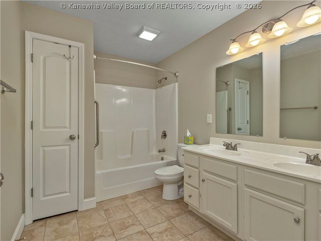 39 Anchors Cove, Charleston, WV 25302