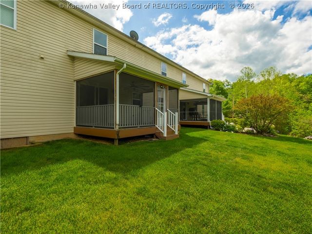 39 Anchors Cove, Charleston, WV 25302