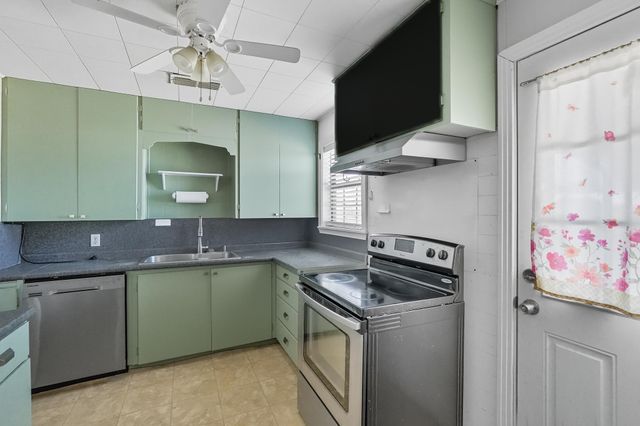 1452 Mccarty Street, Aspermont, TX 79502