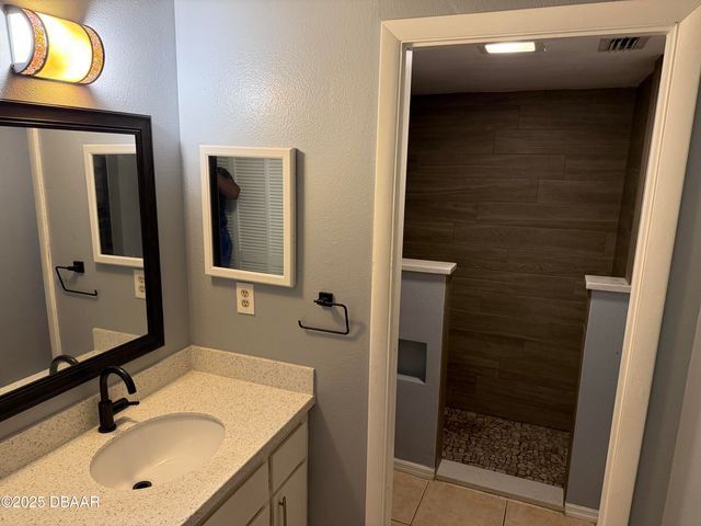 216 Glenview Blvd Apt 103, Daytona Beach, FL 32118