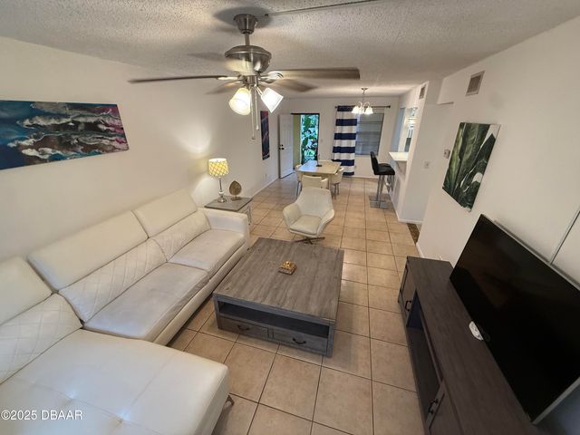 216 Glenview Blvd Apt 103, Daytona Beach, FL 32118