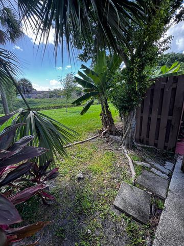 8492 S Coral Circle, North Lauderdale, FL 33068