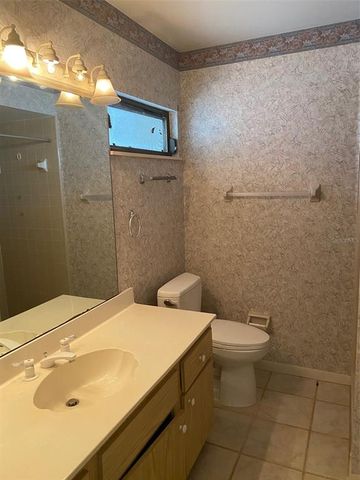 2221 MEADOWLAKE COURT, Sarasota, FL 34235