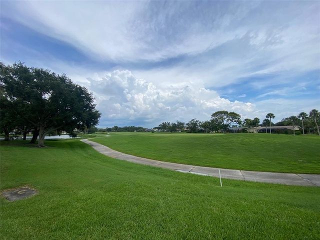 2221 MEADOWLAKE COURT, Sarasota, FL 34235