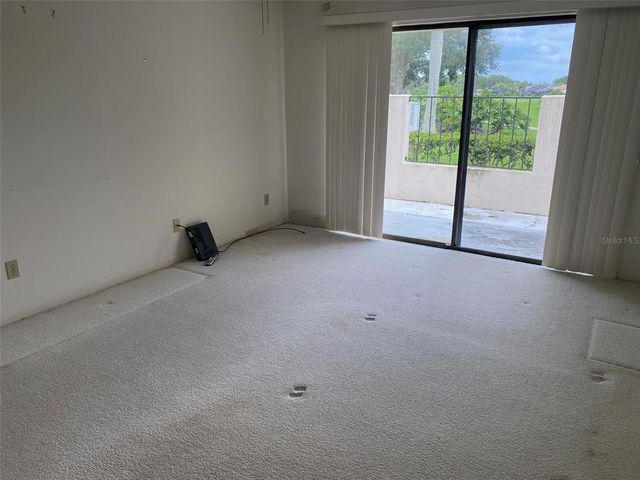 2221 MEADOWLAKE COURT, Sarasota, FL 34235