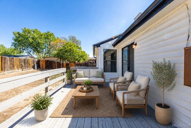 5119 Chandler Way, Denver, CO 80239
