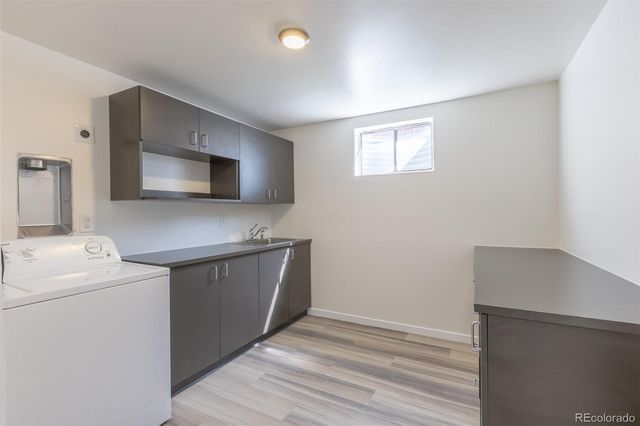 5119 Chandler Way, Denver, CO 80239