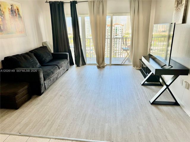 300 Bayview Dr 1903, Sunny Isles Beach, FL 33160