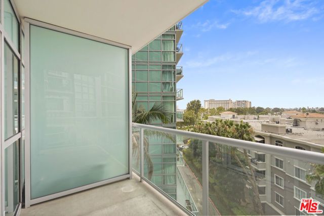 13700 Marina Pointe Drive 610, Marina Del Rey, CA 90292