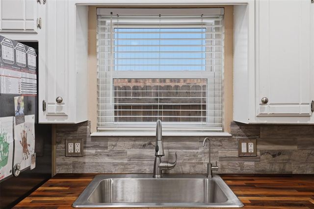 536 Wandering Way, Oklahoma City, OK 73170